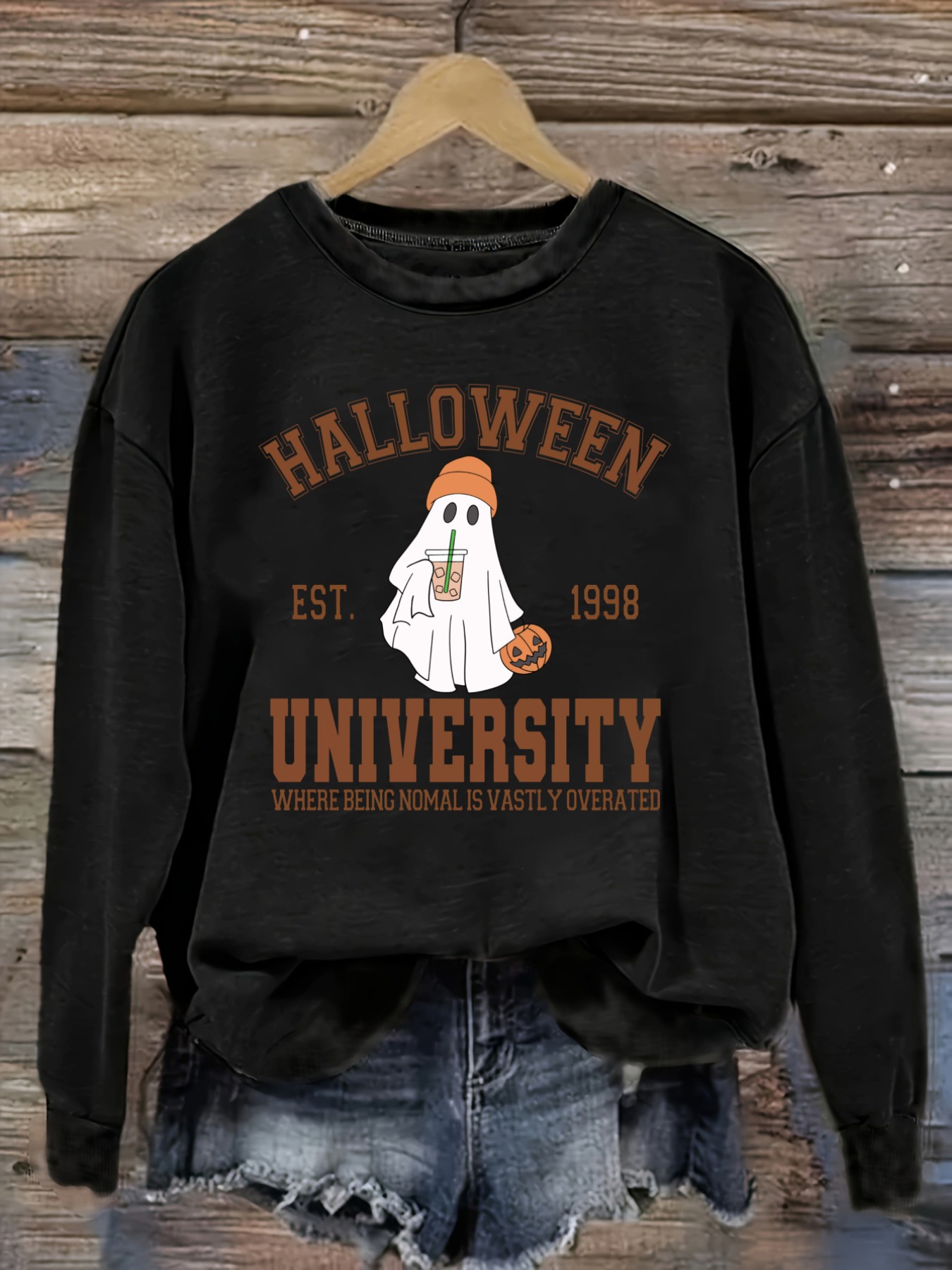 Winter Clothing Design - レディースカジュアル長袖クルーネックTシャツ、ハロウィン大学ゴーストプリントデザイン、ラウンドネック婦人服、洗濯機で洗える、やや伸縮性あり、ゆったりフィット、春・秋・冬用レディースTシャツ、ハロウィンコスチューム衣装