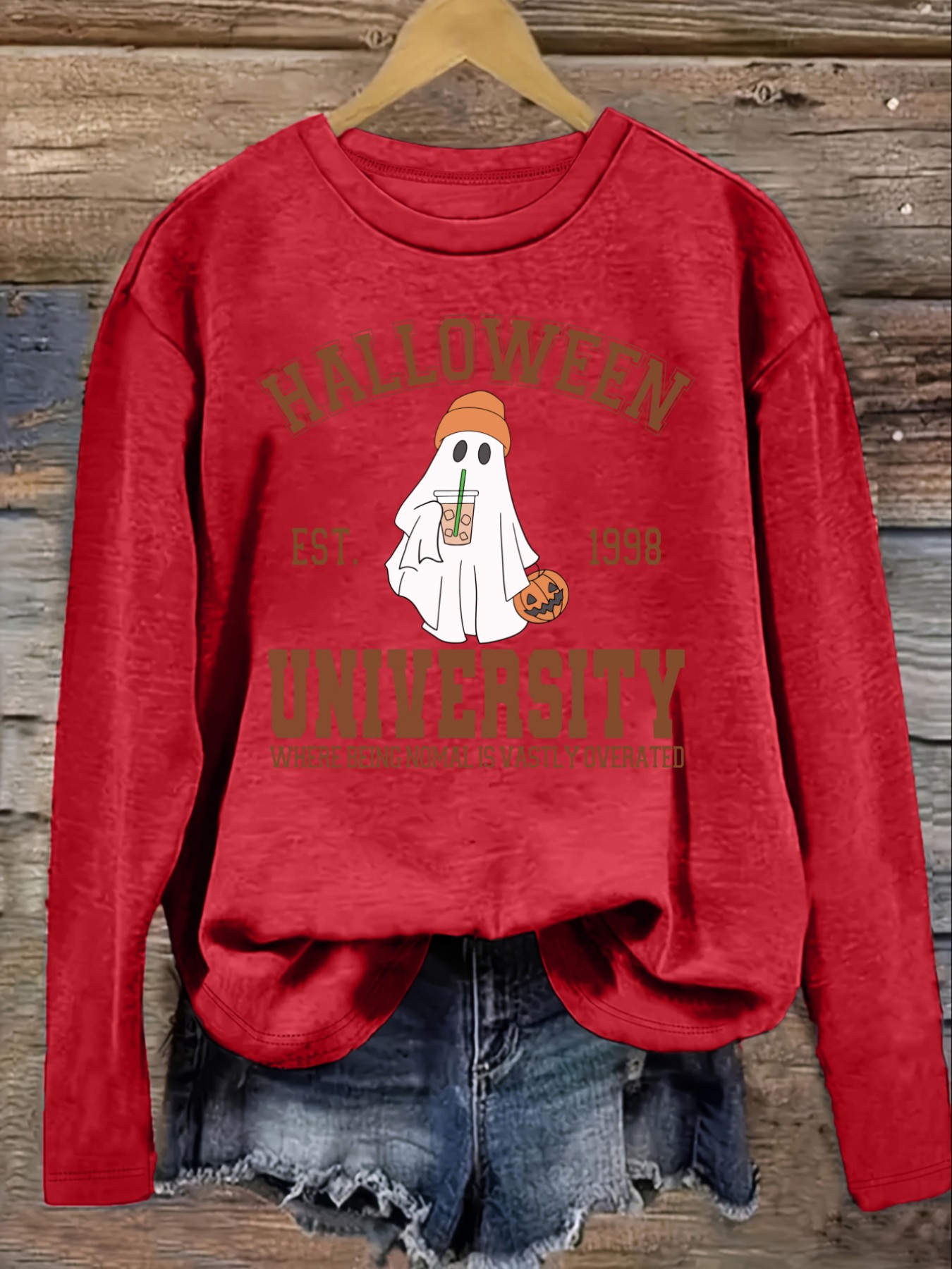 レディースカジュアル長袖クルーネックTシャツ、ハロウィン大学 - Winter Clothing Design のレビューと価格